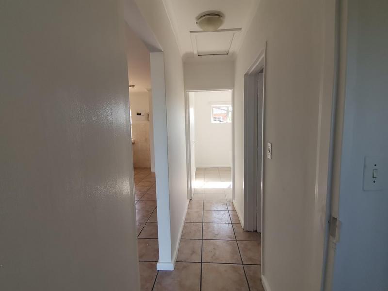 2 Bedroom Property for Sale in Protea Heights Western Cape